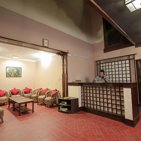 Hotel Candle Inn Pokhara Dış mekan fotoğraf